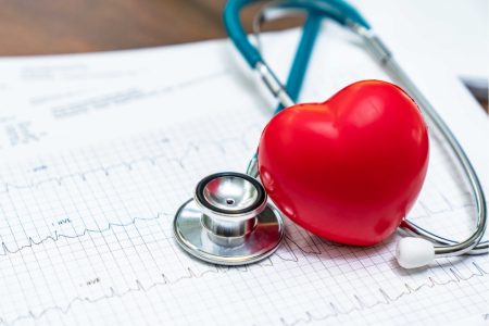 CARDIOLOGIE – CÂND ESTE BINE SĂ CONSULTĂM MEDICUL CARDIOLOG?